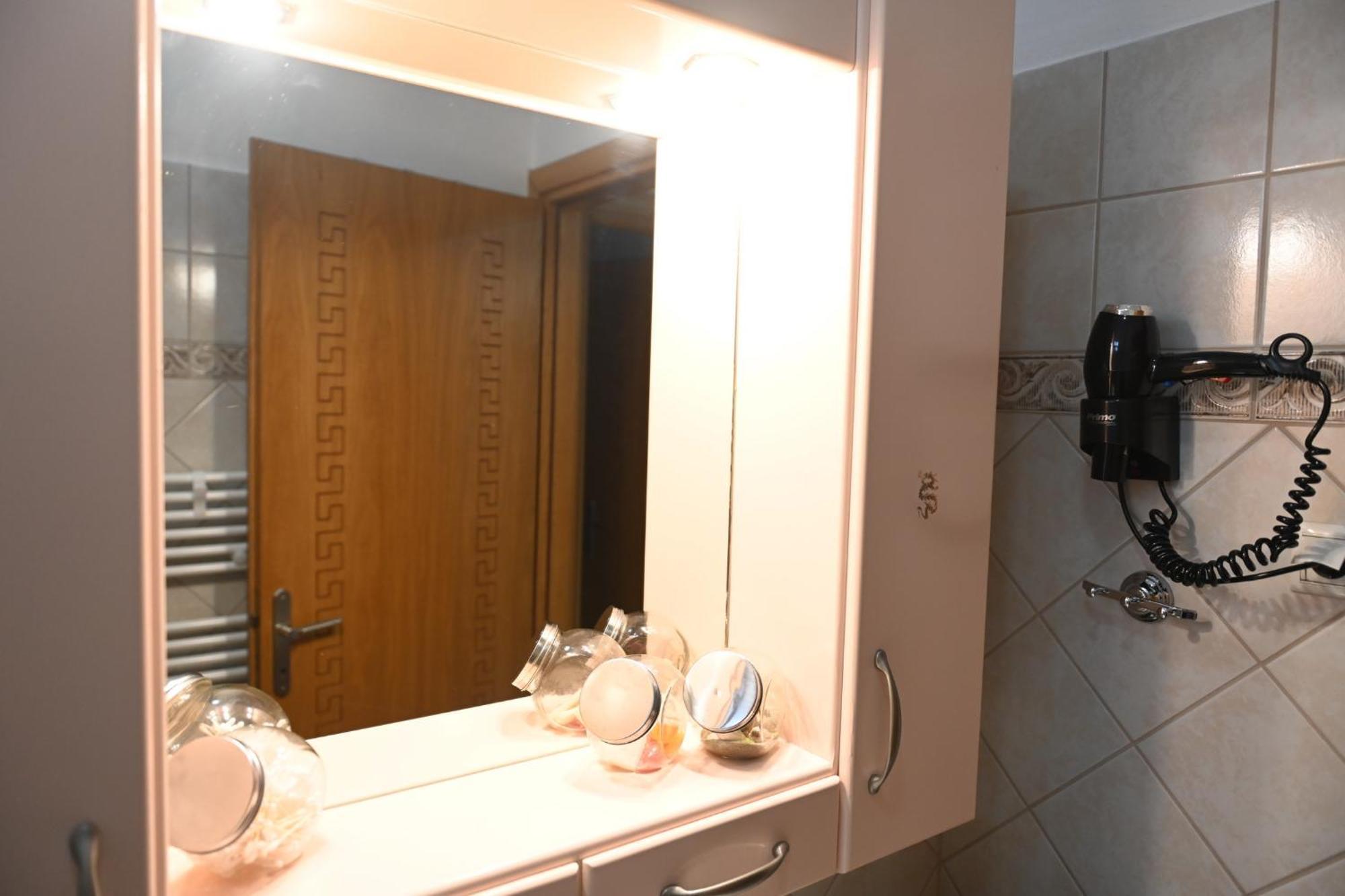 G & A Apartment Oresztiáda Kültér fotó